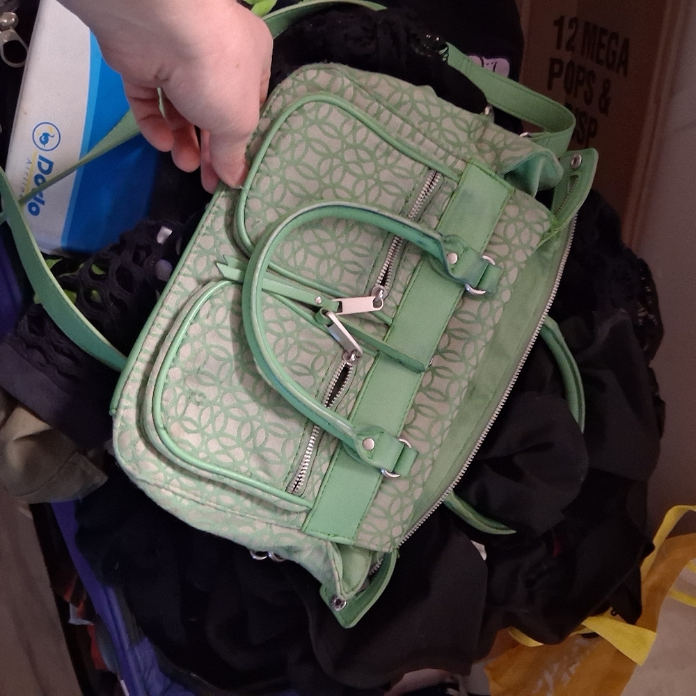 Elegant Green Patterned Satchel